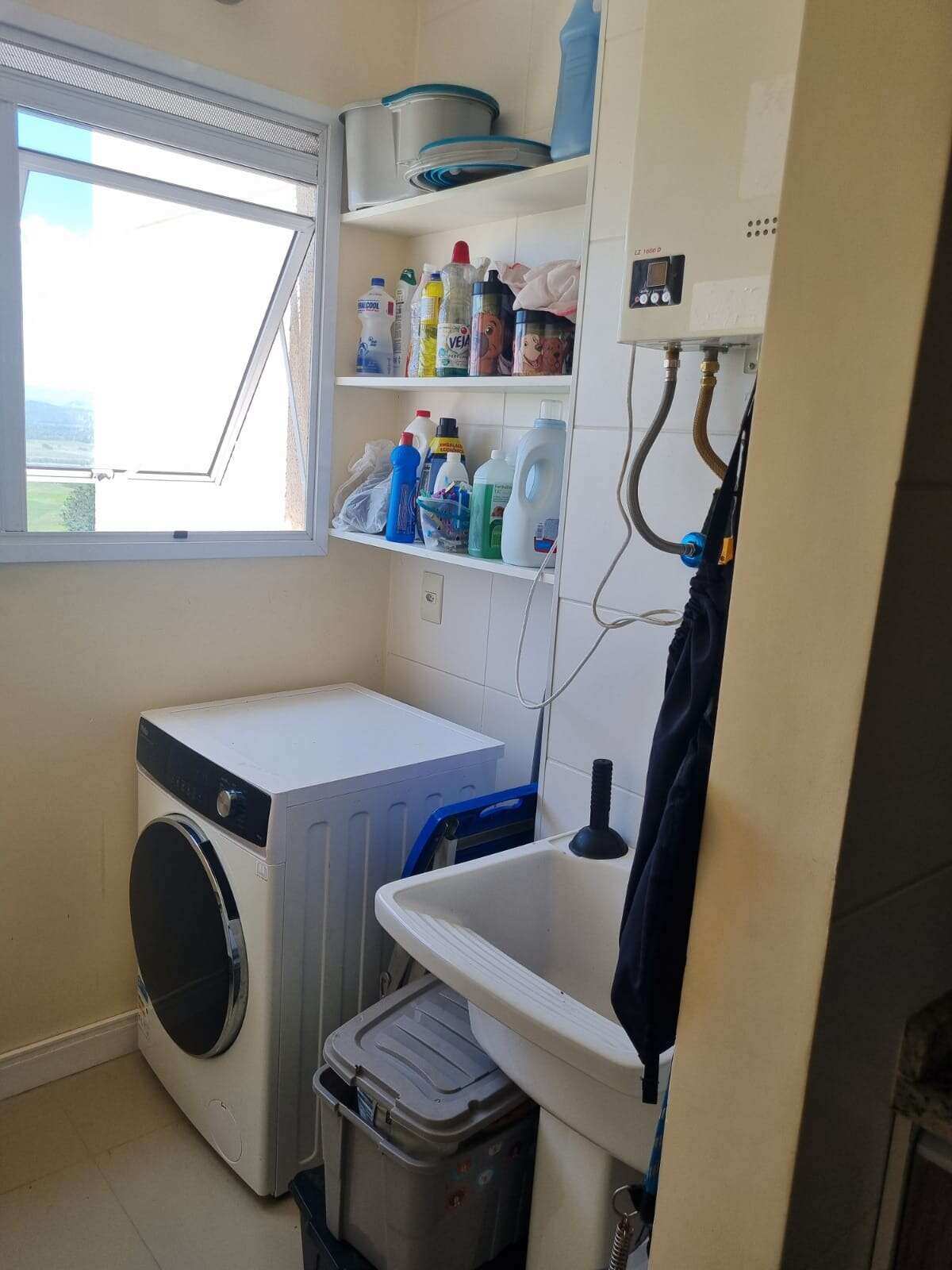  - Apartamento à venda, no ROSSI MONTES,  em São José dos Campos, Vila Industrial, com 2 quartos, 65m²