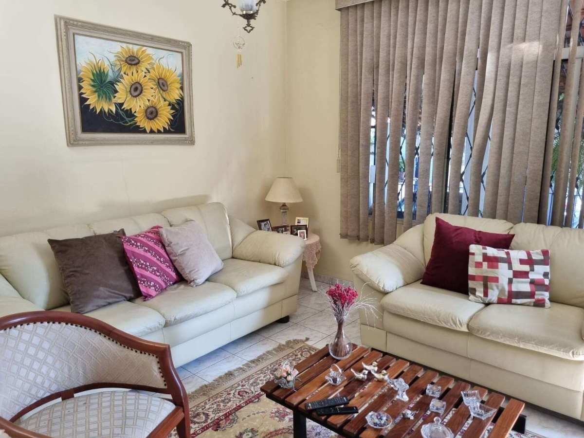  - Casa à venda em São José dos Campos, Cidade Vista Verde, com 3 quartos, 110m²