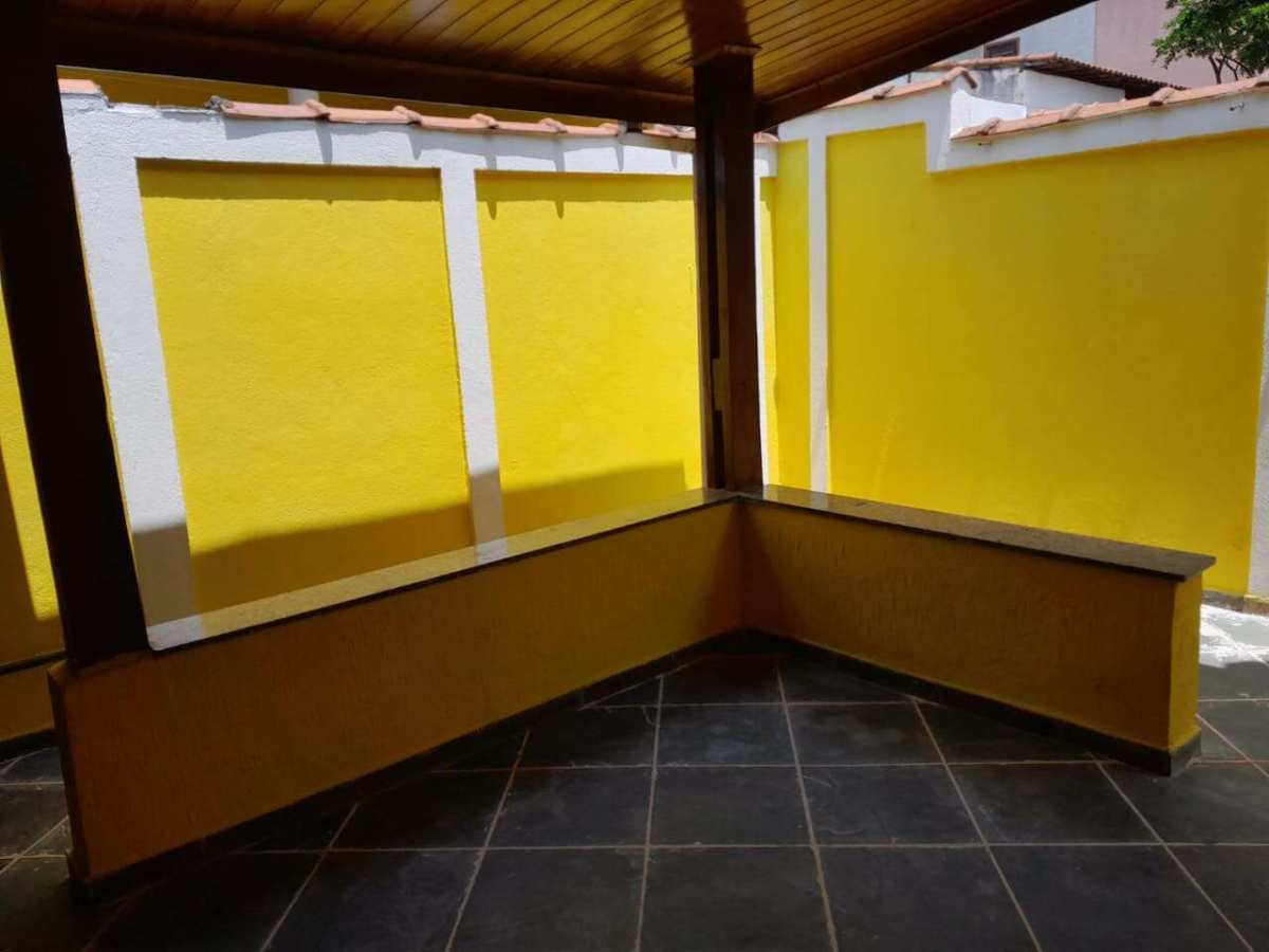 Casa à venda com 3 quartos - Jardim Souto,São José dos Campos